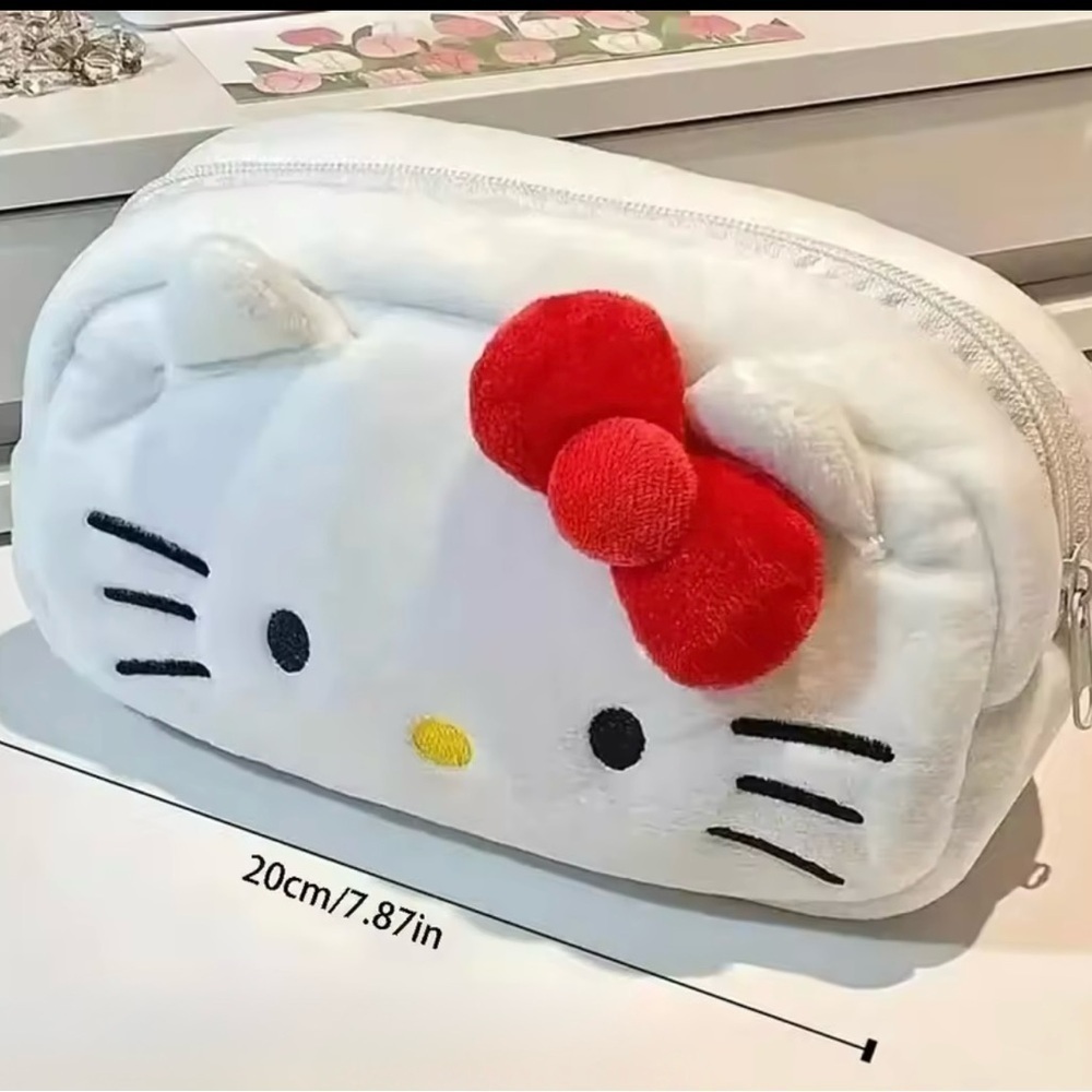 Hello Kitty White Plush pencil case NWT